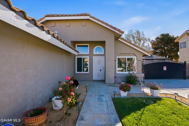 39724 Tesoro Lane, Palmdale, CA 93551