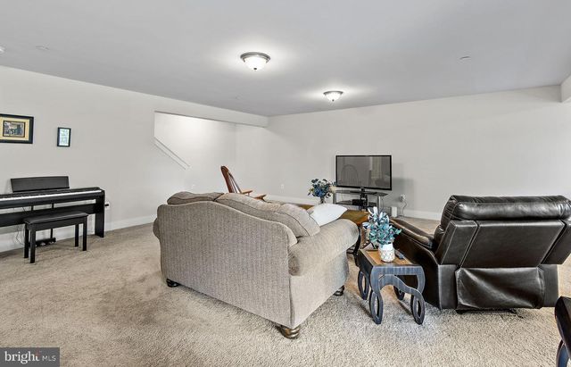 2421 EASY ST, Fallston, MD 21047