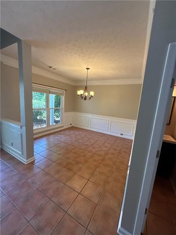 409 Heathcliff Court, Mcdonough, GA 30253