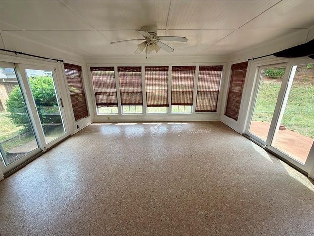 409 Heathcliff Court, Mcdonough, GA 30253