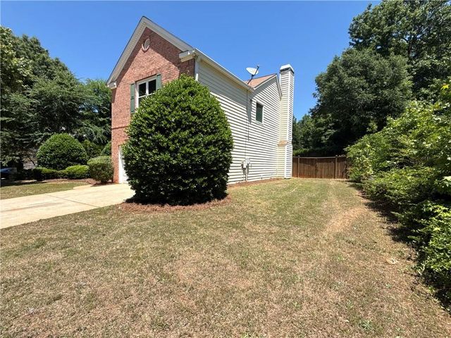 409 Heathcliff Court, Mcdonough, GA 30253