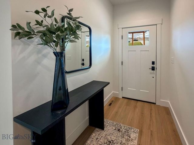 810 Accolade Loop, Belgrade, MT 59714