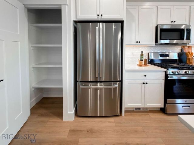 810 Accolade Loop, Belgrade, MT 59714