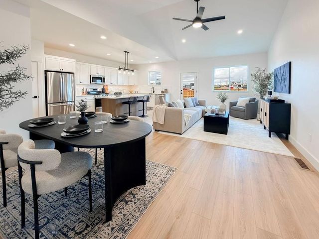 810 Accolade Loop, Belgrade, MT 59714