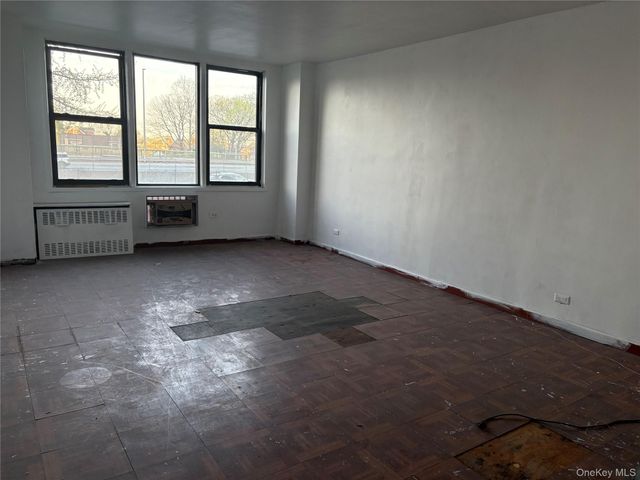 3121 Middletown Road 1G, Bronx, NY 10461