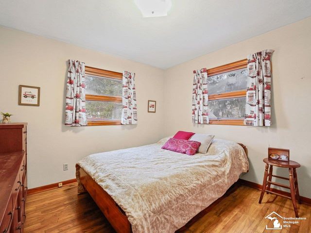 6712 Nanafield Drive, Bedford Twp, MI 48182