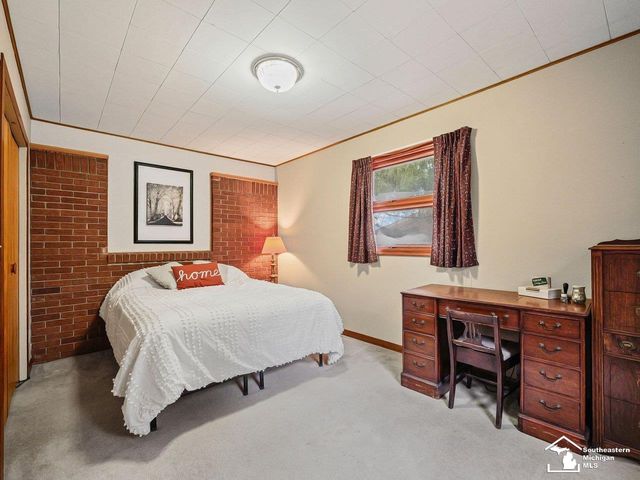 6712 Nanafield Drive, Bedford Twp, MI 48182