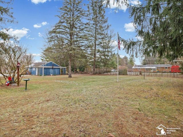 6712 Nanafield Drive, Bedford Twp, MI 48182