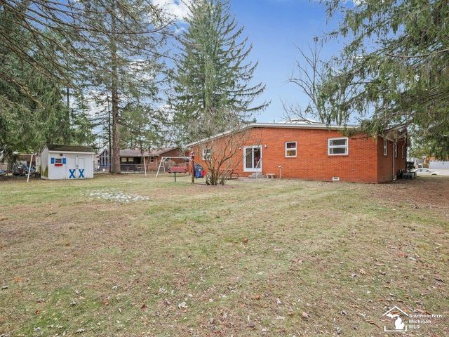 6712 Nanafield Drive, Bedford Twp, MI 48182