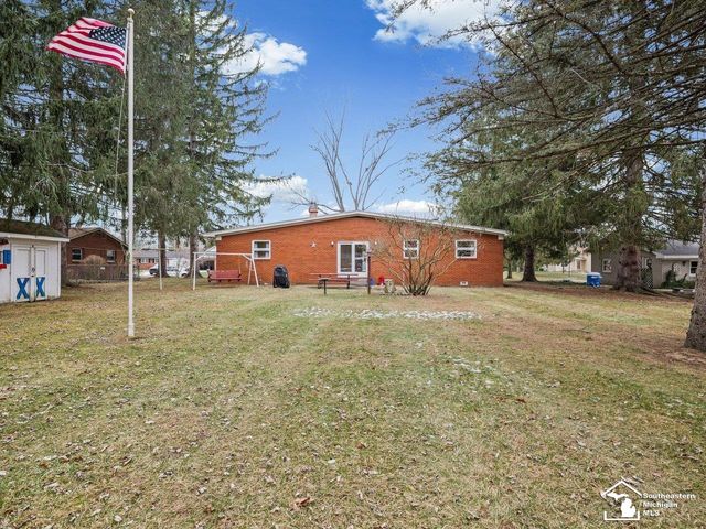 6712 Nanafield Drive, Bedford Twp, MI 48182