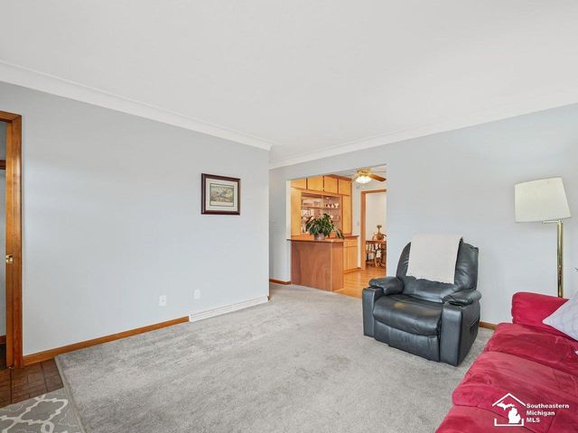 6712 Nanafield Drive, Bedford Twp, MI 48182