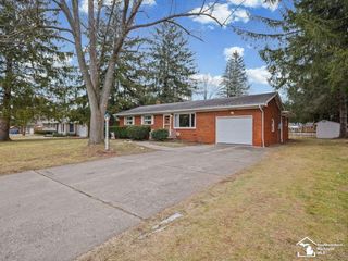 6712 Nanafield Drive, Bedford Twp, MI 48182
