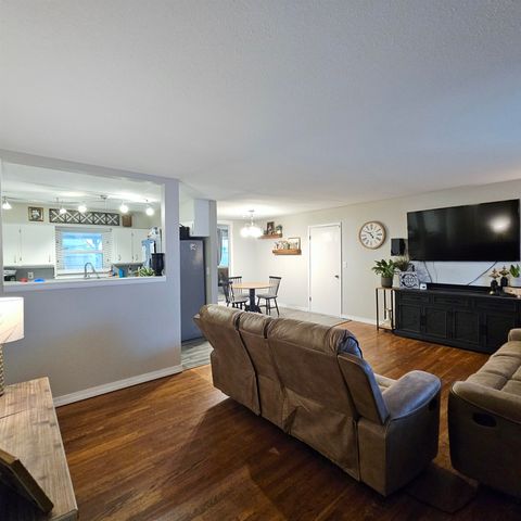 611 Marmaton, El Dorado, KS 67042