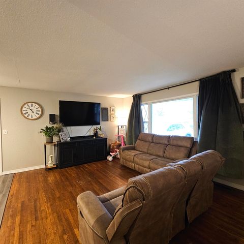 611 Marmaton, El Dorado, KS 67042