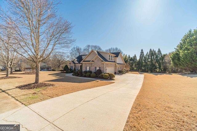 1245 White Columns Drive, Monroe, GA 30656