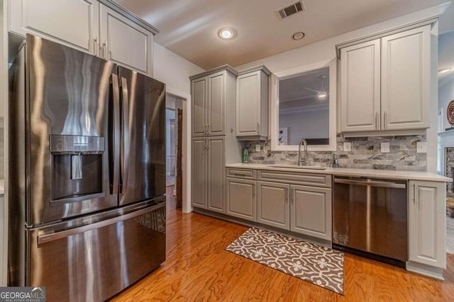 1245 White Columns Drive, Monroe, GA 30656
