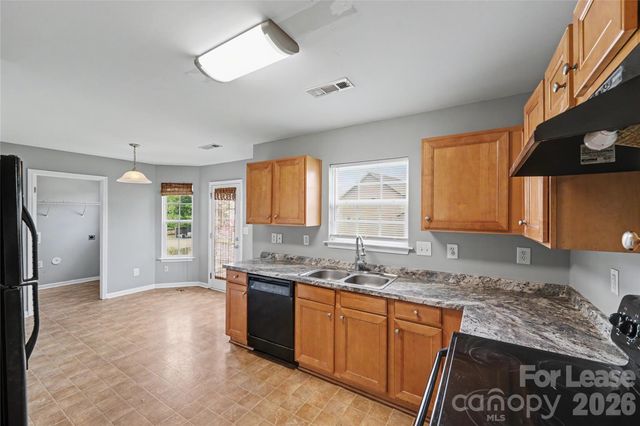10521 Barvas Street, Charlotte, NC 28262