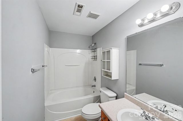 10521 Barvas Street, Charlotte, NC 28262