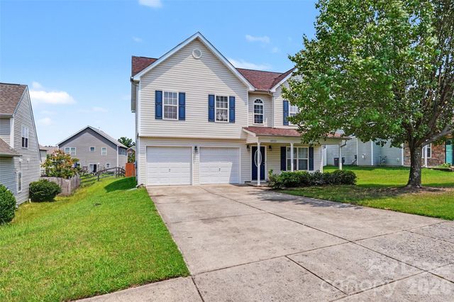 10521 Barvas Street, Charlotte, NC 28262