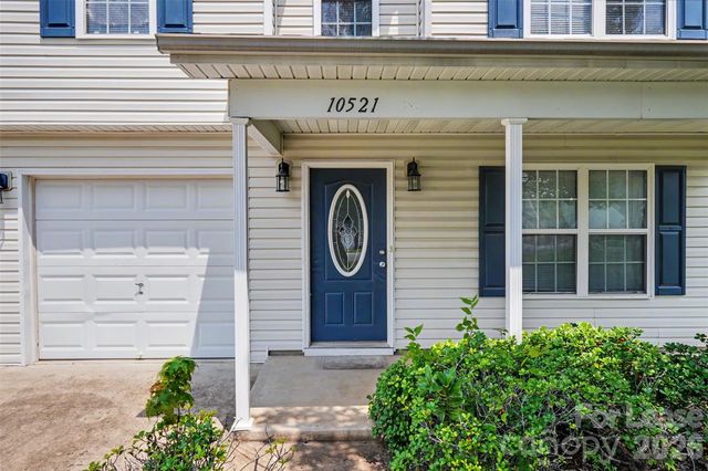 10521 Barvas Street, Charlotte, NC 28262