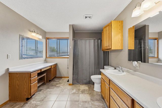305 Mallard DRIVE, Holmen, WI 54636
