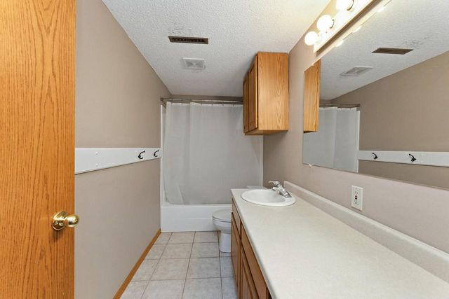 305 Mallard DRIVE, Holmen, WI 54636