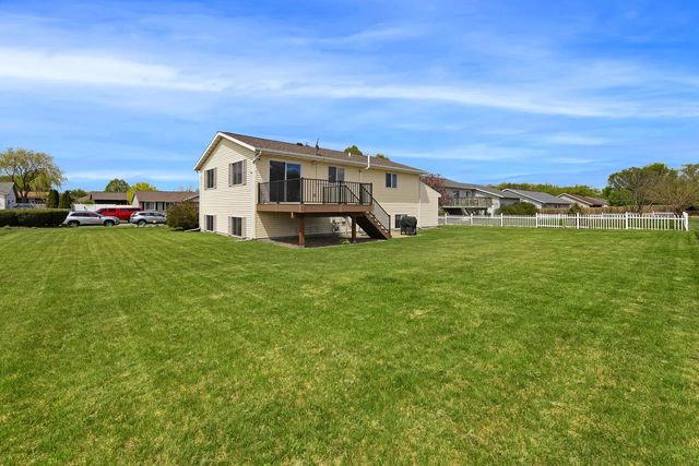305 Mallard DRIVE, Holmen, WI 54636
