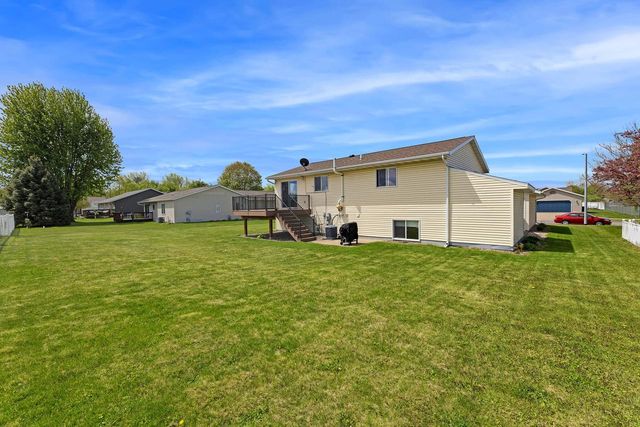 305 Mallard DRIVE, Holmen, WI 54636
