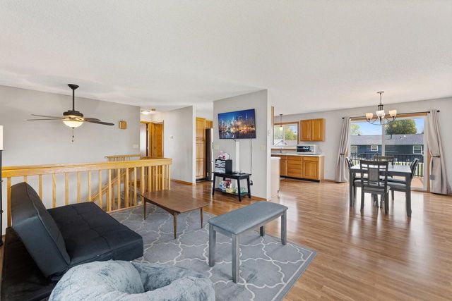 305 Mallard DRIVE, Holmen, WI 54636
