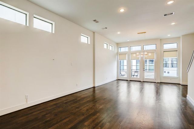 2106 Colorado Street, Houston, TX 77007