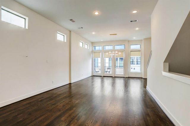 2106 Colorado Street, Houston, TX 77007