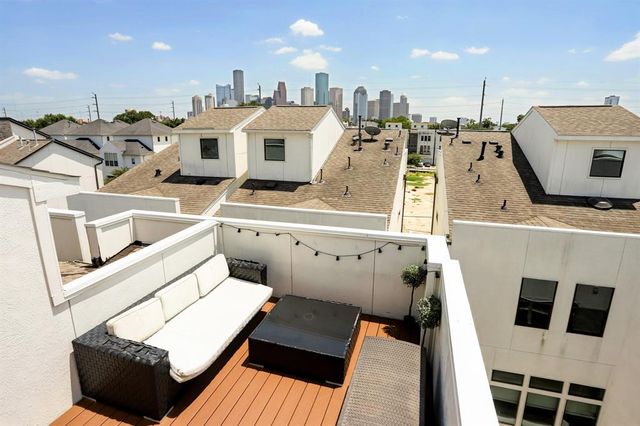 2106 Colorado Street, Houston, TX 77007