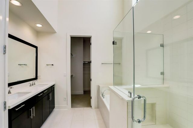 2106 Colorado Street, Houston, TX 77007