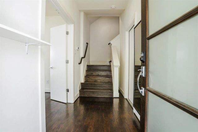 2106 Colorado Street, Houston, TX 77007