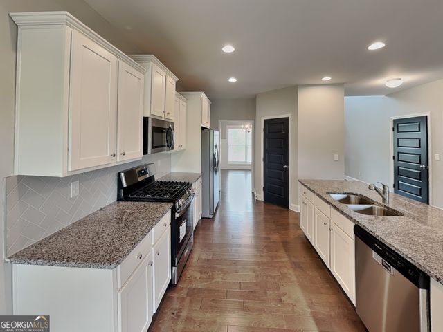 2963 Blue Stone Court, Dacula, GA 30019
