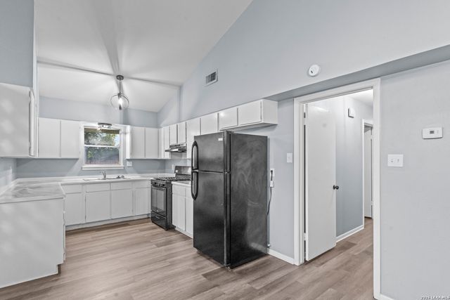317-319 Gaiety Lane, Kirby, TX 78219