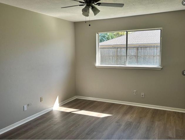 4515 Seneca Street, Pasadena, TX 77504
