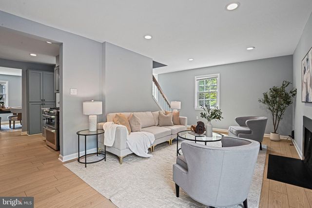 3094 WHITE BIRCH CT, Fairfax, VA 22031