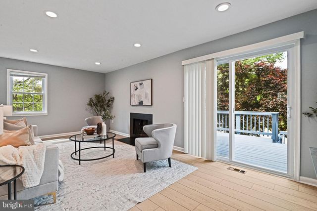 3094 WHITE BIRCH CT, Fairfax, VA 22031