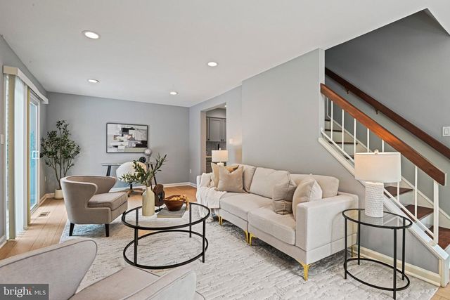 3094 WHITE BIRCH CT, Fairfax, VA 22031