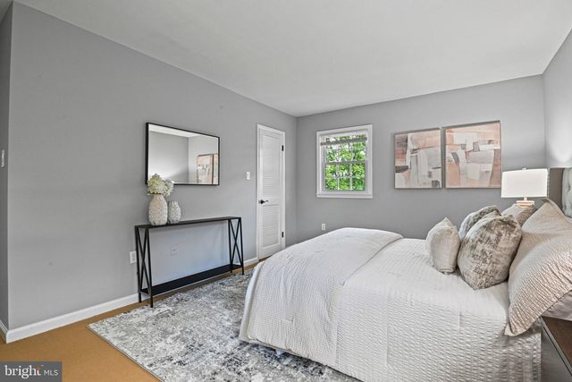 3094 WHITE BIRCH CT, Fairfax, VA 22031