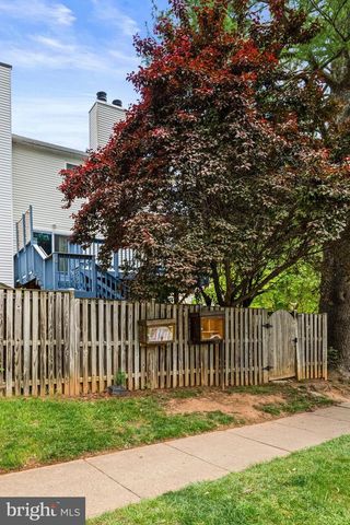 3094 WHITE BIRCH CT, Fairfax, VA 22031