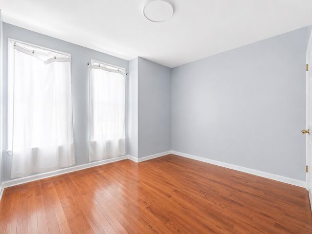 62 VAN REYPEN ST, Jc, Journal Square, NJ 07306