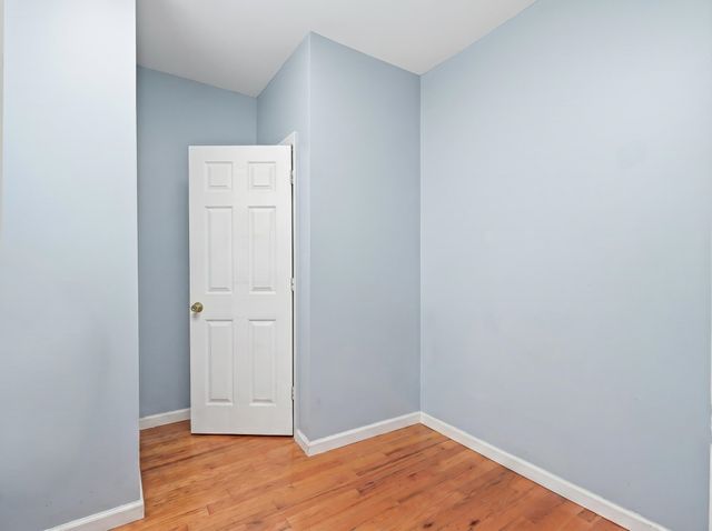 62 VAN REYPEN ST, Jc, Journal Square, NJ 07306