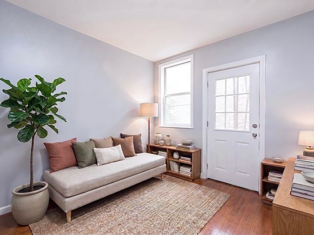 62 VAN REYPEN ST, Jc, Journal Square, NJ 07306