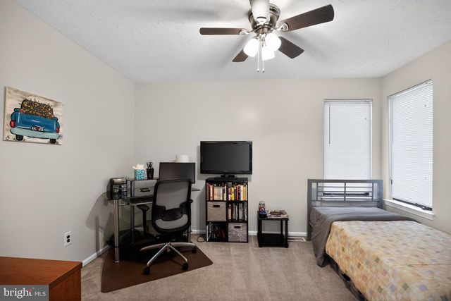 21 TIMBERLINE DR, Voorhees, NJ 08043