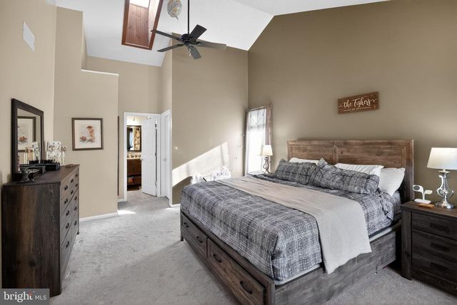 21 TIMBERLINE DR, Voorhees, NJ 08043