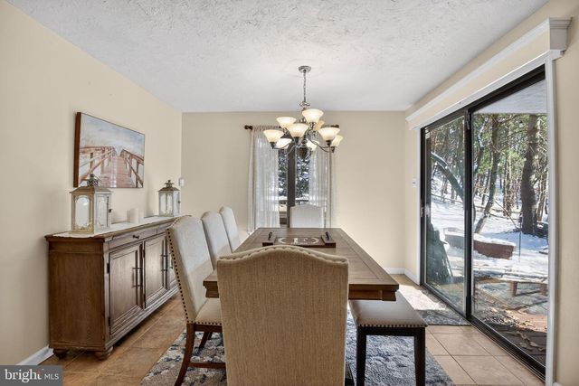 21 TIMBERLINE DR, Voorhees, NJ 08043