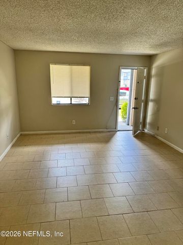 5147 WESTCHASE Court 1, Jacksonville, FL 32210