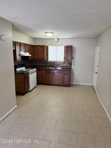 5147 WESTCHASE Court 1, Jacksonville, FL 32210
